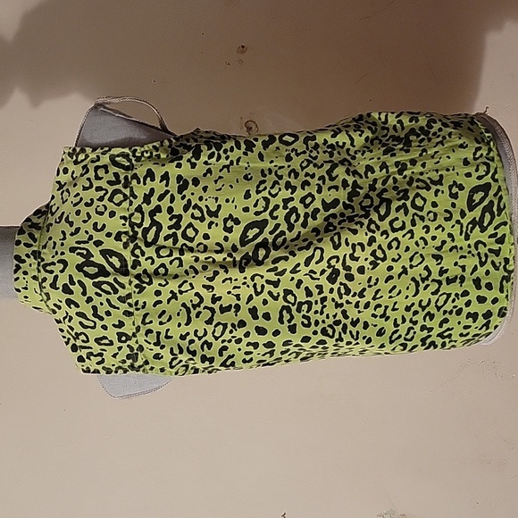 Just One Denim Blend Green & Black Cotton Snap Down Sleeveless Blouse, Size: M - Picture 4 of 6